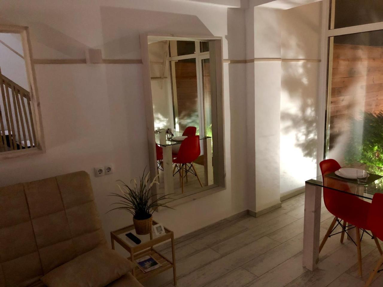 2-Level Apartments With Terrace In The Center Of Vitebsk Bagian luar foto