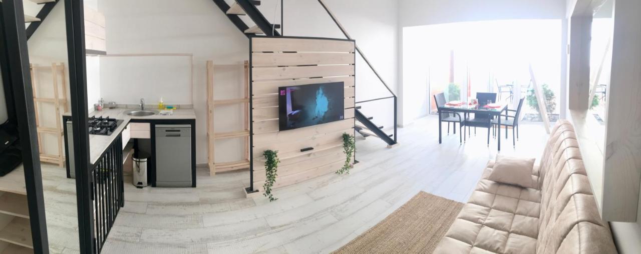 2-Level Apartments With Terrace In The Center Of Vitebsk Bagian luar foto