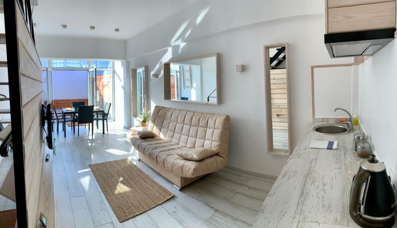 2-Level Apartments With Terrace In The Center Of Vitebsk Bagian luar foto